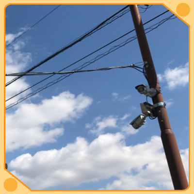 防犯カメラ架線工事2